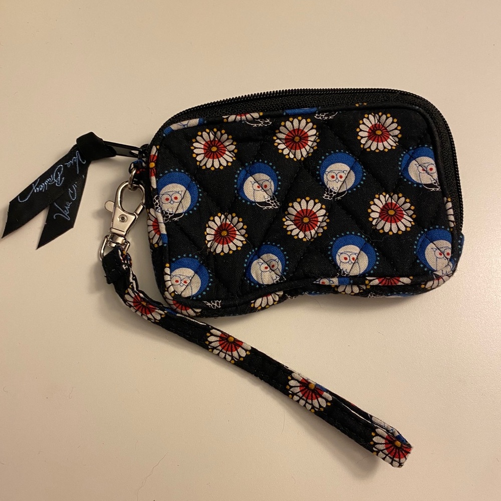Small zip coin bag Vera Bradley, used once.